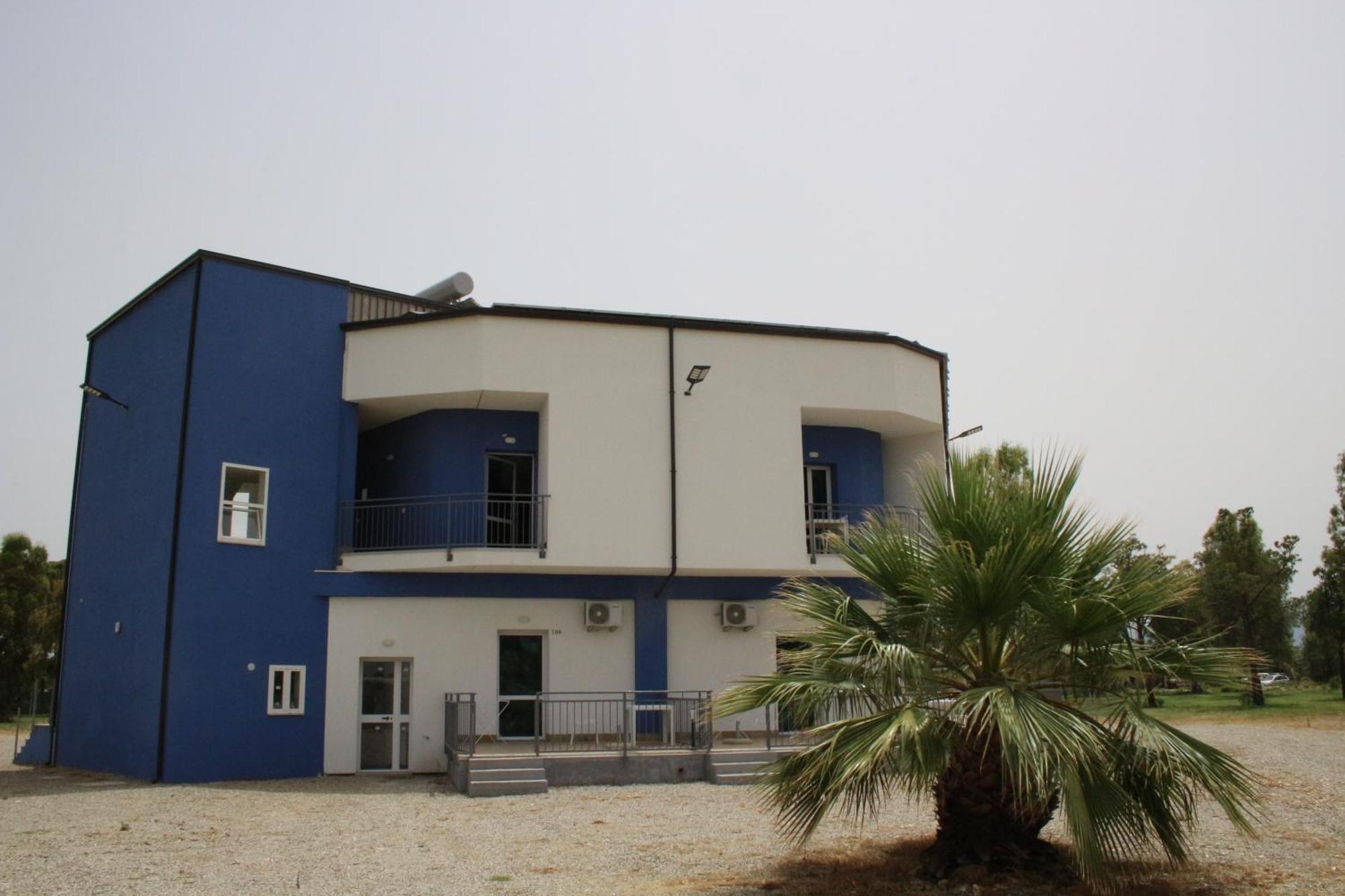 Levante Marina di Schiavonea Bagian luar foto